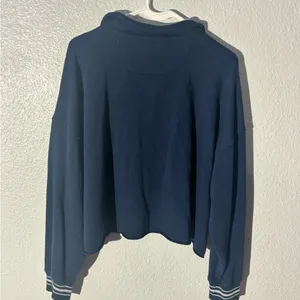 American Eagle Dark Blue Pullover thumbnail 3