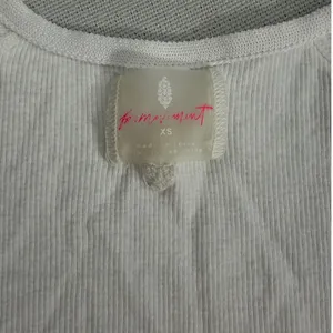 FP Movement white ribbed activewear top size XS thumbnail 4