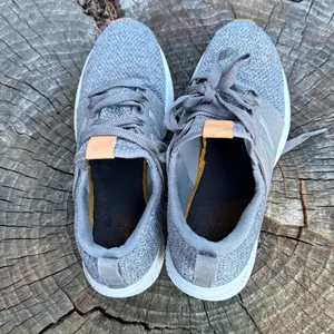 New Balance women’s Fresh Foam Sport V1 Gray Running Shoes Size 8 thumbnail 4