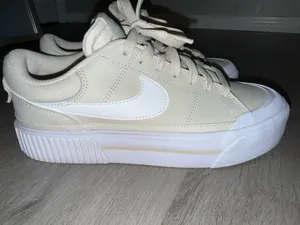 Nike Shoes thumbnail 3