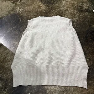 Sweater Vest Gray thumbnail 3