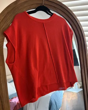 Orange short sleeve sweater  thumbnail 1