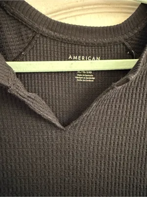 American Eagle Outfitters AE Black Long-Sleeve Waffle Plush Tee Shirt - size XL thumbnail 5