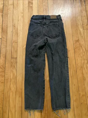 Madewell Perfect Vintage Straight Jeans in Black Size 25 thumbnail 10