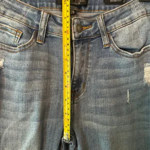 Judy Blue Skinny Fit Medium Wash Distressed Jeans High Rise Women's size 28 thumbnail 8