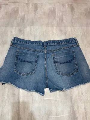 Gap 1969 Women's Blue Denim Jean Shorts with Frayed Hem Side Zippers Size 10 thumbnail 8