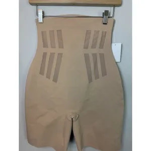 Commando Women M Luxe Control High Waist Shaping Shorts Smooth Mesh Panels NWT thumbnail 4