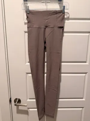 Lululemon leggings  thumbnail 5