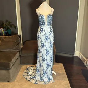 Women’s Blue Mermaid Fit Dress Sparkly Sequins LaceUp Back Leg Slit Size 4 *READ thumbnail 2