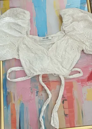 DO+BE White Top thumbnail 1
