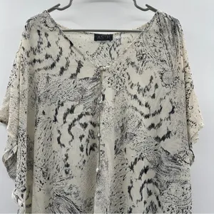 ASTR The Label Cream & Black Animal Print High Low‎ Shear Tunic Top Size S thumbnail 2