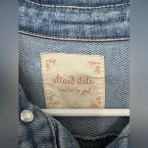 EUC Altar’d State Denim Romper | Casual Boho Jean Romper Outfit thumbnail 4