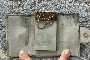 GUCCI Heart Leather Embossed 6 Key Holder Guccissima Beige Gold thumbnail 4