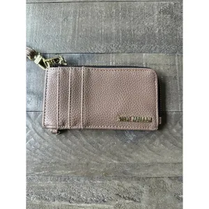 Steve Madden card case beige pebbled faux leather gold-toned hardware wristlet thumbnail 2