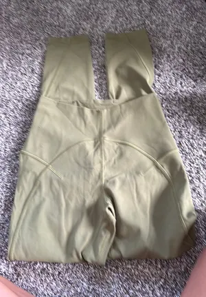 Olive Lululemon Leggings Align thumbnail 1