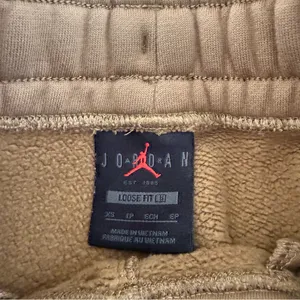 Jordan Flight Fleece Pants thumbnail 5