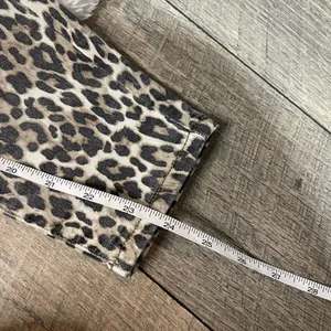 American Eagle Leopard Next Level Stretch Jeans 2 X-Short thumbnail 2
