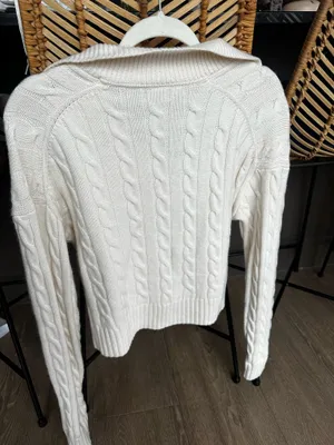 Sunday Best Aritzia Sweater thumbnail 2