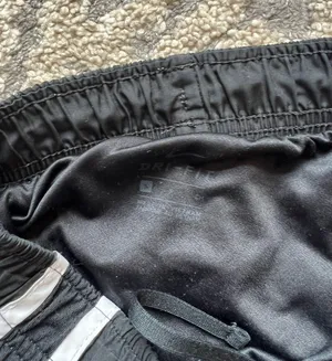 Women’s Shorts thumbnail 2