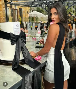 Zara mini bodycon Elegant Black and White Dress wedding holiday evening thumbnail 5