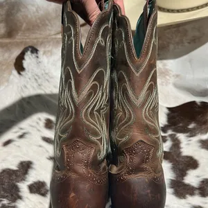 Ariat 15834 Legend Square Toe Brown Pull‎ On Leather Cowboy Boots - 9B BB2 thumbnail 9