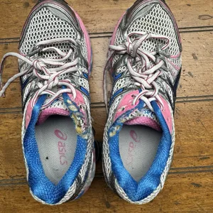 Asics Gel Venture 4 Gray Pink Blue Shoes Sneakers All Terrain‎ Womens Size 6 thumbnail 2