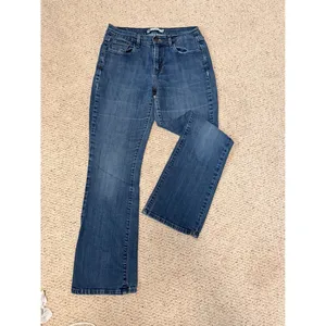 Levi's‎ 515 Bootcut Jeans Women's 8 W29 Medium Wash Stretch Denim thumbnail 9