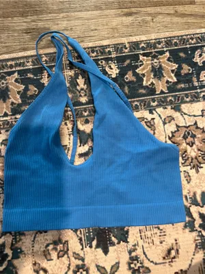 Free people intimately seamless Blue Ribbed Halter Crop Top thumbnail 4