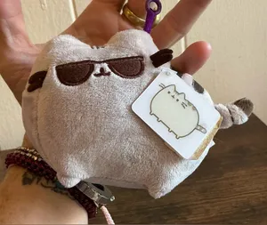 NWT Pusheen Cat Wearing Sunglasses Stuffed Animal Plush Toy Keychain Bag Clip thumbnail 1