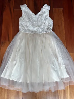 Lindy Bop ivory dress thumbnail 1