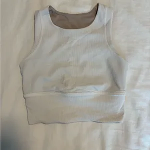 Lululemon workout tank thumbnail 1