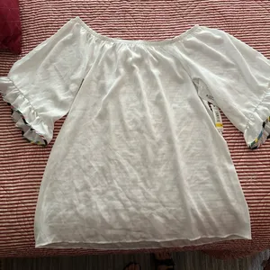 Anne Cole White Flutter Sleeve Blouse thumbnail 1