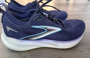 Brooks Women's Glycerin GTS 22 size 8 blue thumbnail 1