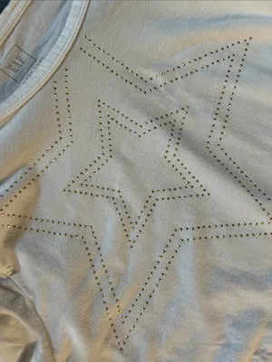 GAP For Good Cream Short Sleeve Tee with Perforated Star Design | Size Larege thumbnail 8