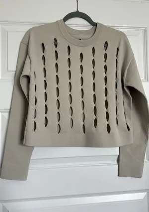 Lululemon Sweatshirt thumbnail 1