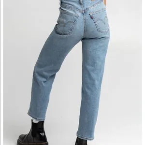LEVI'S Worn To Ride Ribcage Straight Jeans in Light Blast‎ Size 30 thumbnail 5