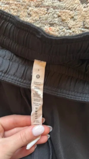Lululemon Joggers thumbnail 2
