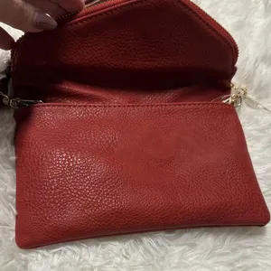 Urban Expression Wristlet/ Shoulder Bag thumbnail 2