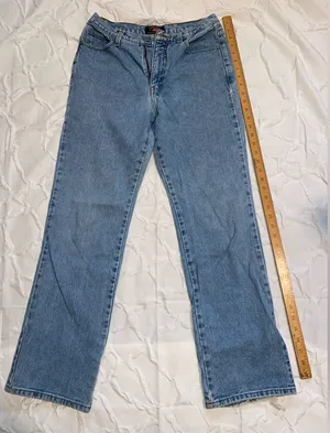 Vintage American Eagle Flare Women's Jeans Light Wash Distressed Mid/Low Rise thumbnail 1