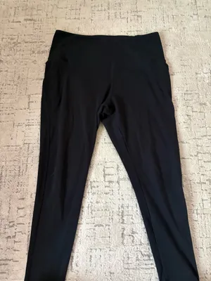 Danskin Black Athletic Leggings thumbnail 1