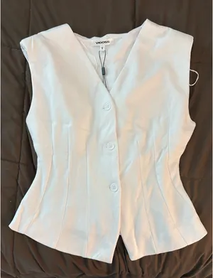 Vigoss Vest thumbnail 1