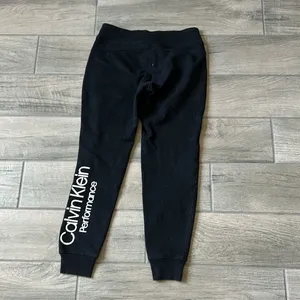 Calvin Klein performance pants thumbnail 4