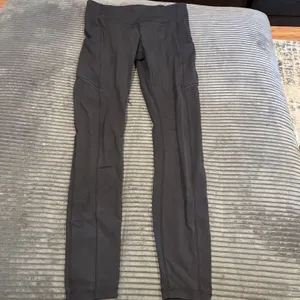 Women'S Lululemon Speed Up Tight Pants Leggings Yoga Running Black Sz 6 Nice! thumbnail 2