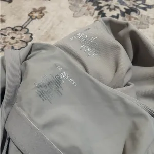 All Access body shaping legging and top Matching Set - XS thumbnail 3