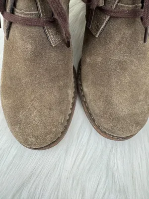 NWOT Clarks Artisan Carleta Lyon Suede Ankle Bootie Boots 7.5W Taupe Block Heel thumbnail 11