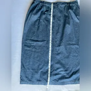 Allison Daley Plus Size Soft Light‎ Blue Denim Buttoned Skirt Size 18W thumbnail 3