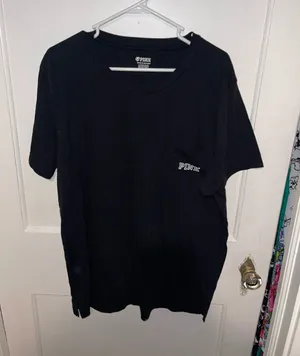 PINK Victoria's Secret Black Pocket Tee - Sz XL thumbnail 1