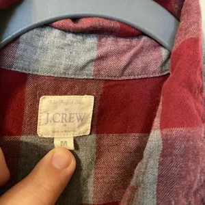 Womens J. Crew The Perfect Shirt Gray‎ Maroon Button Down Plaid Size Medium thumbnail 2