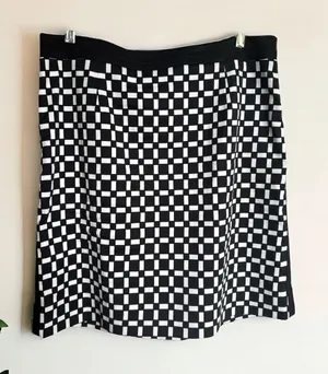 White House Black‎ Market Womens Skirt Sz 12 Black White Geometric Pencil Lined thumbnail 1