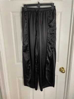 BB Dakota Black Satin Short-Sleeve Pajama Set with Drawstring Pants Size Small thumbnail 9